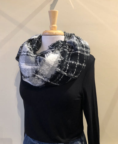 Black And White Infinity Scarf